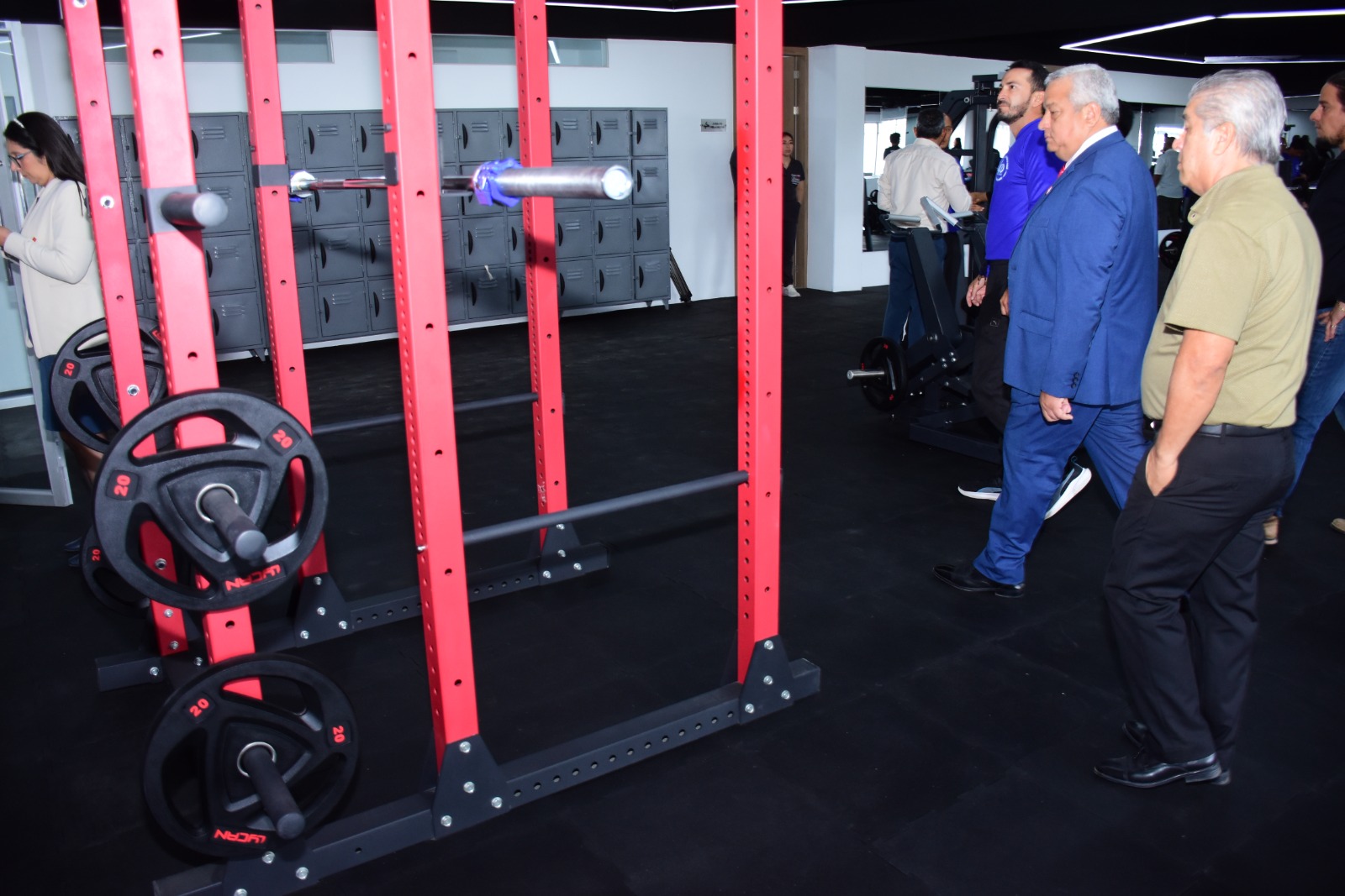 Zona de máquinas del gimnasio
